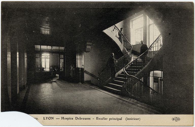 Hospice, puis hôpital pédiatrique Debrousse