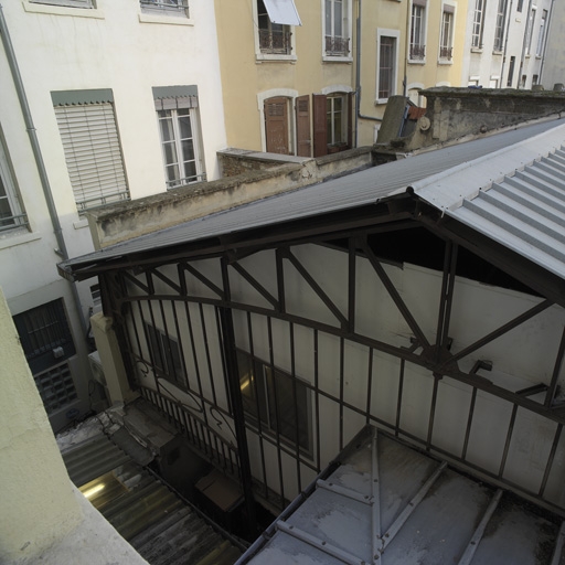 Usine de pâtes alimentaires dite Société Moderne d'Alimentation Vinai actuellement reliure industrielle Terrier et Fils