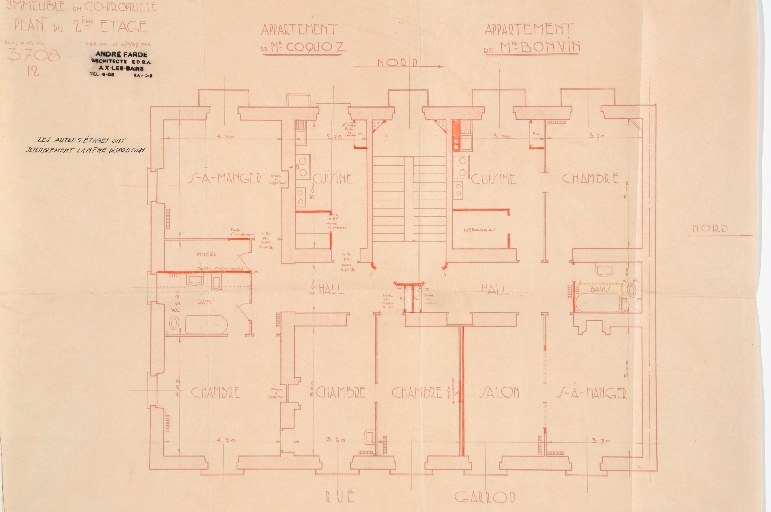 Hôtel de voyageurs, Grand Hôtel d'Albion, puis Grand Hôtel des Alpes, puis Hôtel Moderne, puis Grand Hôtel Mirabeau, puis Grand Hôtel de Manchester, puis Hôtel Mercédès, actuellement immeuble le Mercédes