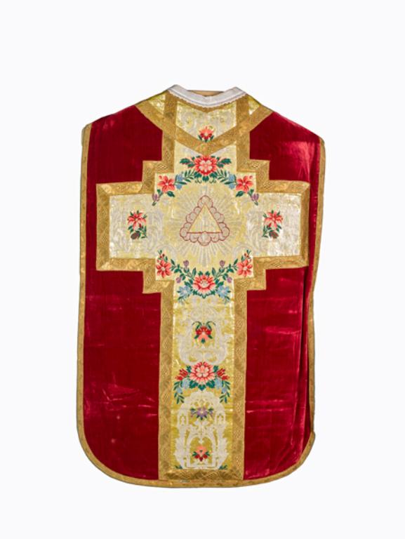 chasuble, étole, manipule, voile de calice, bourse de corporal : ornement rouge