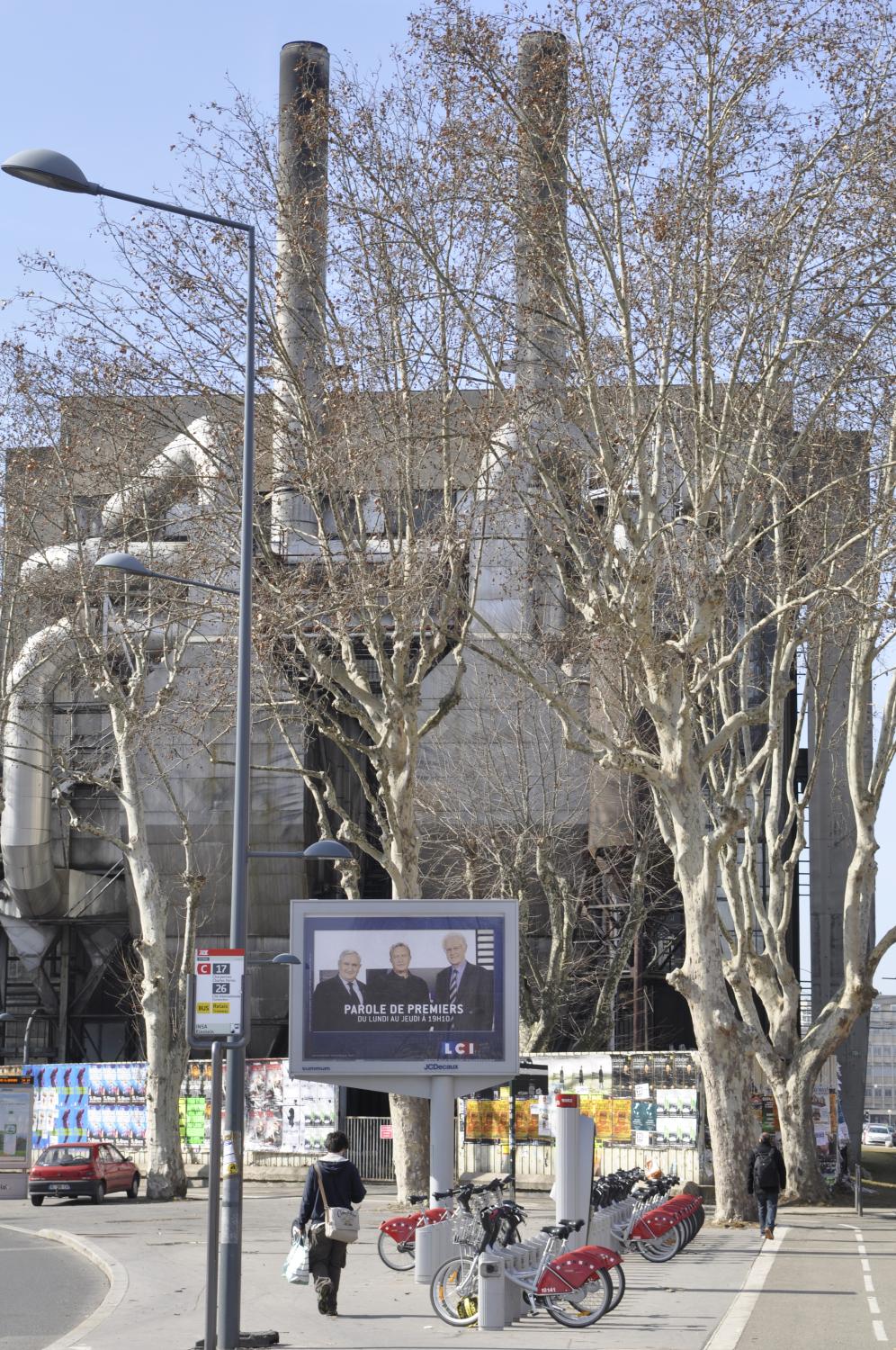 Hall mécanique J. Jacquard de l'INSA Institut Nationale de Sciences Appliquées, site de la Doua-Villeurbanne