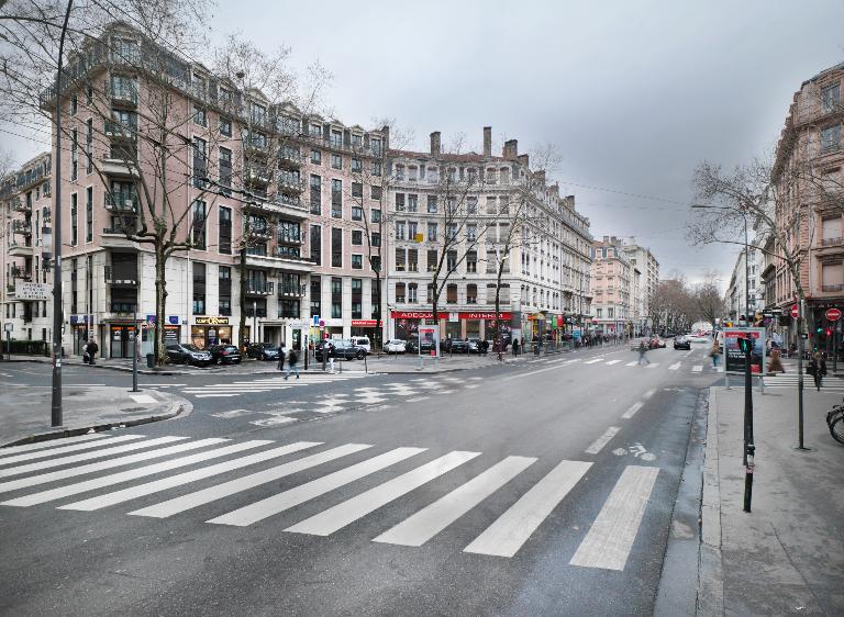 Place Victor-Basch, anciennement place Vendôme