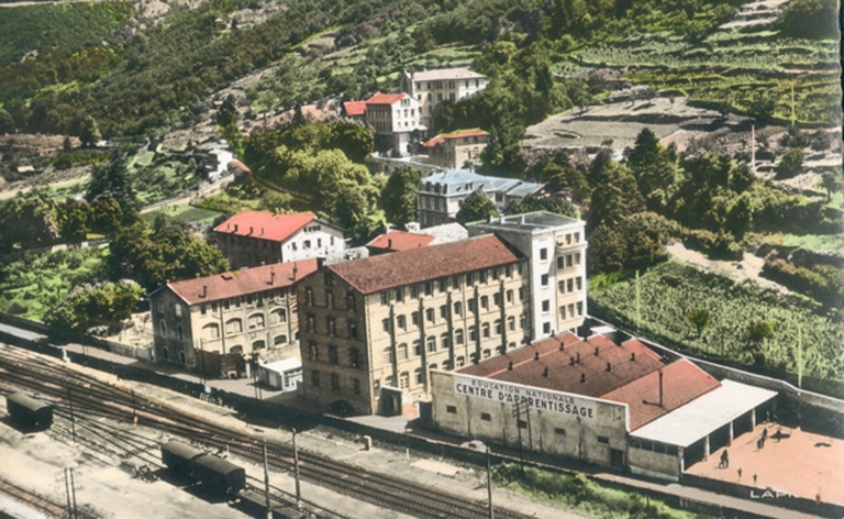 Moulinerie Baboin, dite usine 5 actuellement logement d'ouvriers, lycée technique, siège d'association