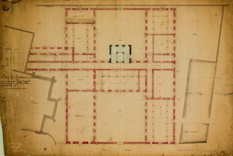 Couvent de la Visitation, puis école secondaire communale, puis collège royal, puis lycée impérial, puis lycée de garçons, actuellement lycée Vaugelas