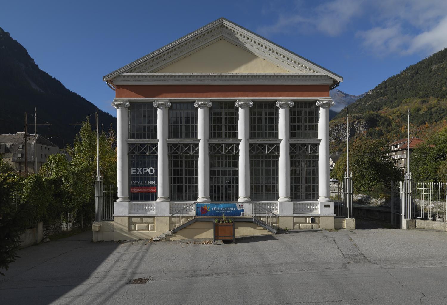 Usine de produits agro-alimentaires dite la Rizerie des Alpes de Modane actuellement centre culturel