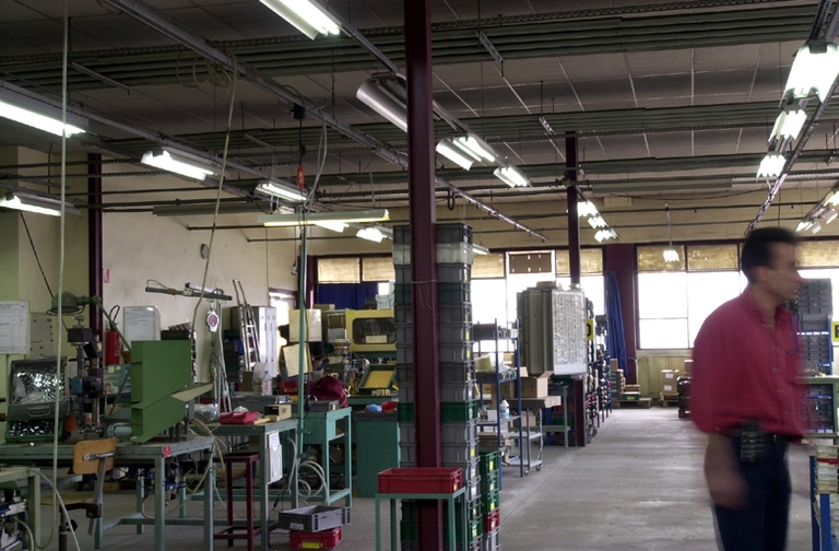 Usine de serrurerie Rhône-Isère dite Ronis SA