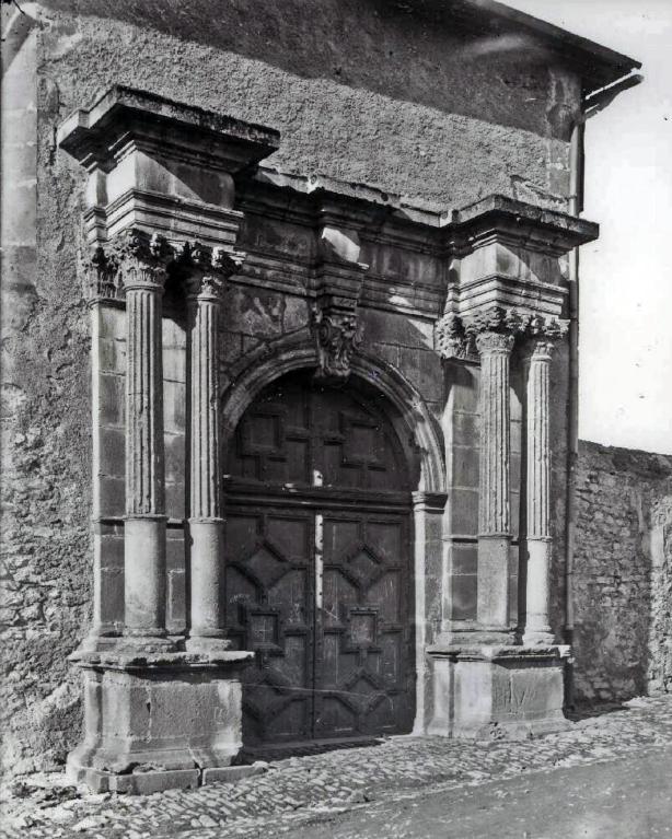 Église du collège des jésuites de Mauriac, actuellement chapelle du lycée Marmontel