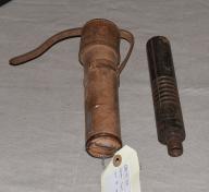 Etui d'un ensemble d'une longue-vue et son étui