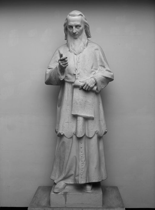 Ensemble de deux statues : Monseigneur de Marion-Bresillac, le père Planque