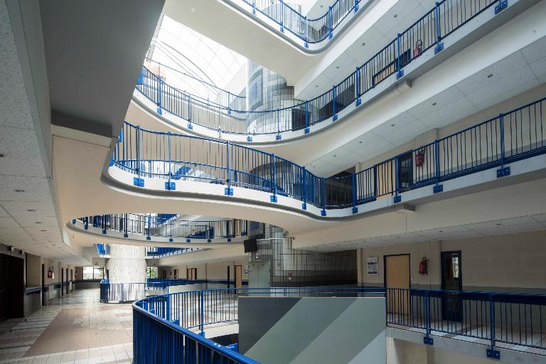 Lycée de garçons, actuellement lycée d'enseignement secondaire et supérieur Claude-Fauriel