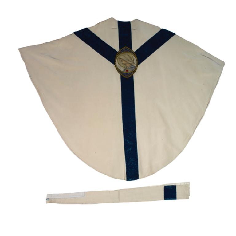 chasuble, étole, ornement blanc n°2