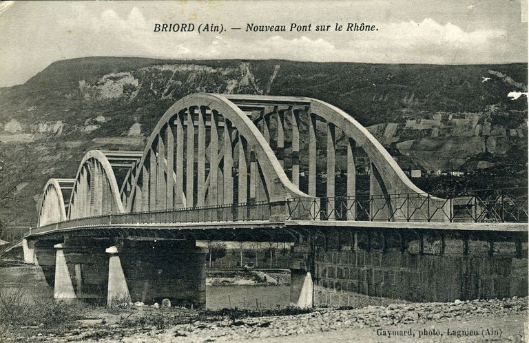 Pont routier de Briord (détruit) ; culée (vestiges)