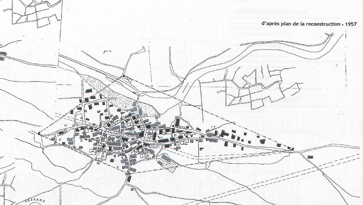 Ensemble de maisons de la reconstruction à Bessans