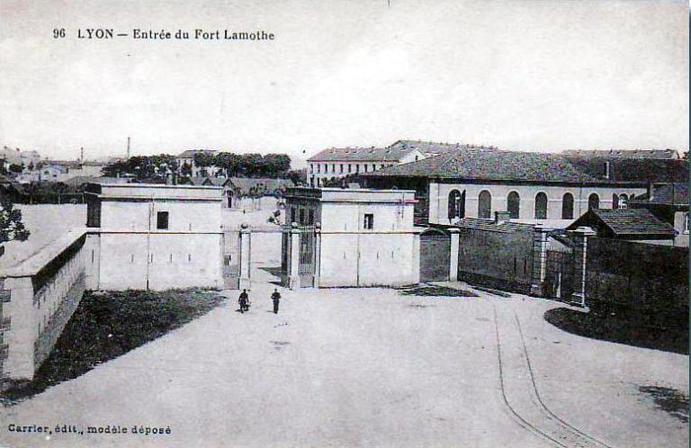 Fort de la Motte ; puis Caserne Sergent Blandan