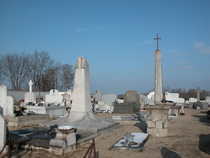 Croix de cimetière