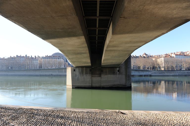 Pont routier et ferroviaire (métropolitain) Morand