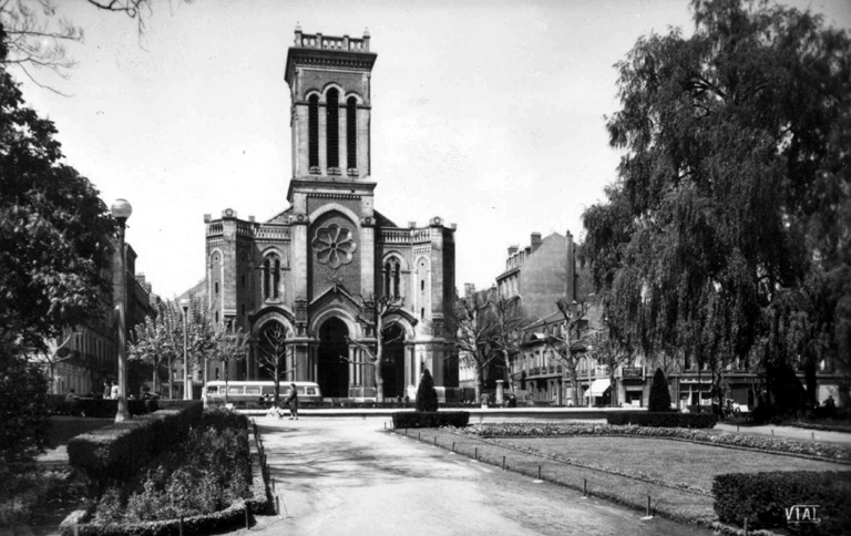 Eglise paroissiale Saint-Charles, puis cathédrale Saint-Charles