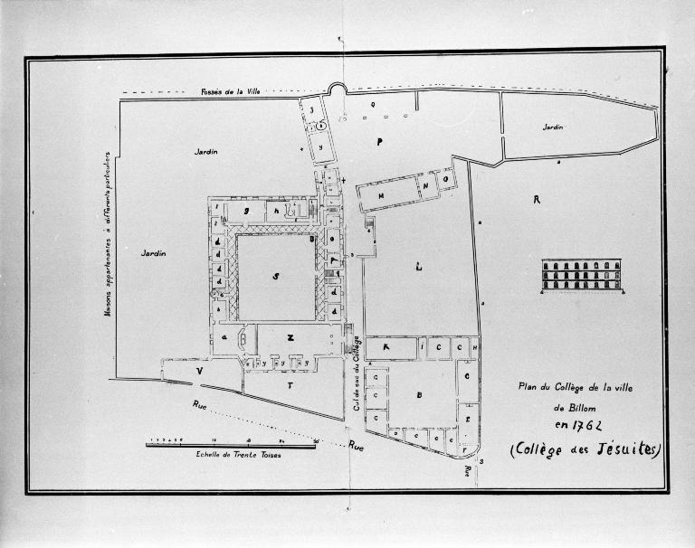 Collège de jésuites de Billom, puis école secondaire, petit séminaire, collège communal (?), école militaire (désaffecté)