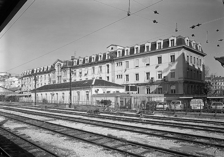 Immeuble de bureaux : Direction régionale de la SNCF