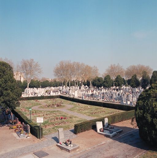 Four crématoire : crématorium du Nouveau cimetière de la Guillotière