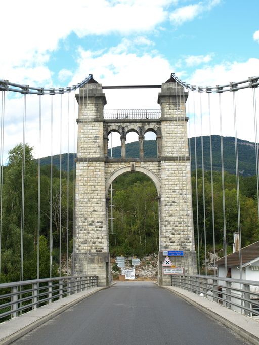 Pont routier de Groslée