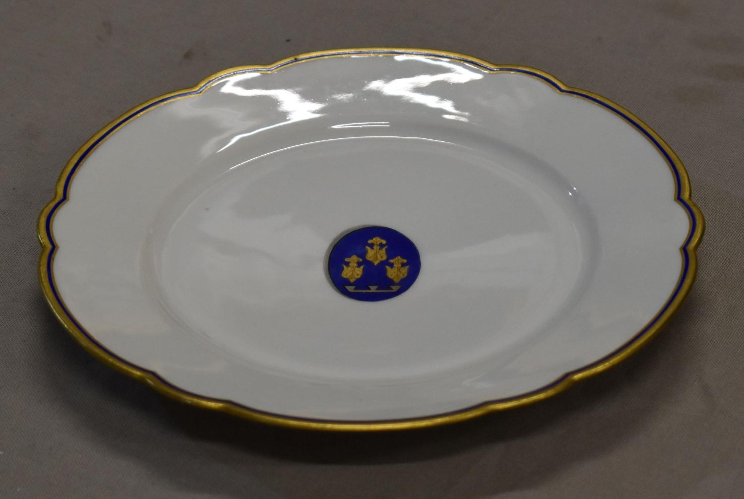 Assiette plate n° 95