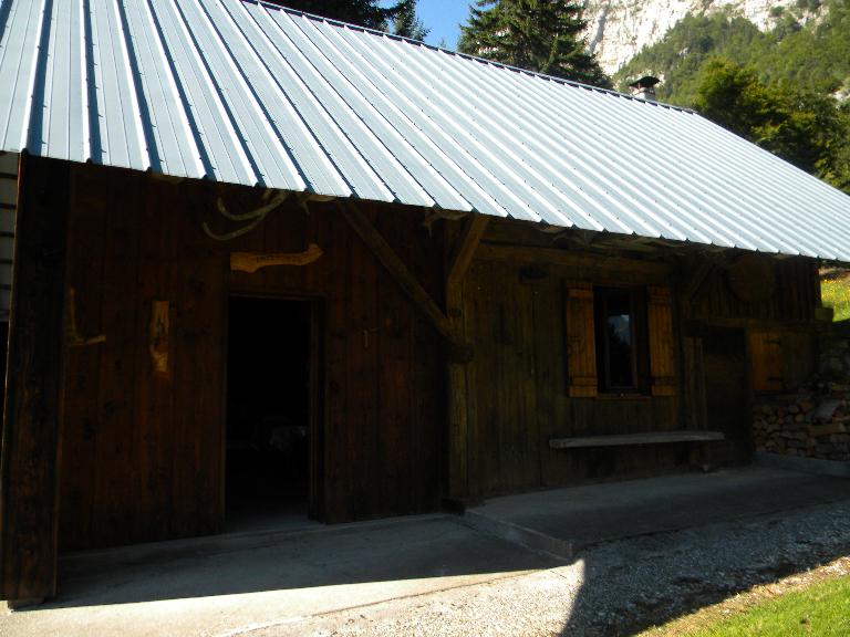 Les alpages du versant nord du col de la Frasse