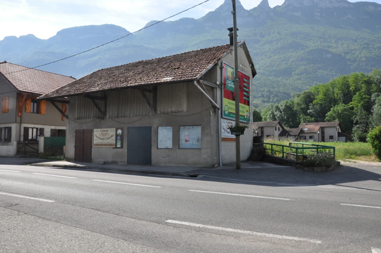 Forge Brunier actuellement entrepôt Vignolet