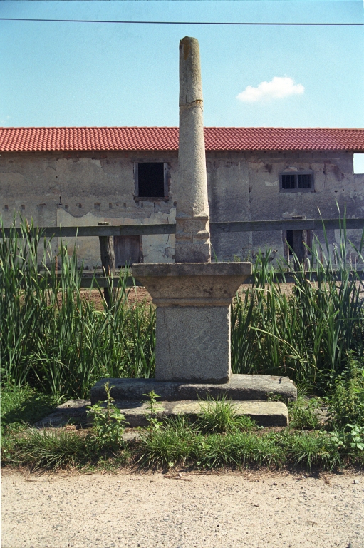 Croix de cimetière