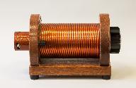 Ensemble d'instrument de démonstration en électrodynamique : bobine d'inductance variable