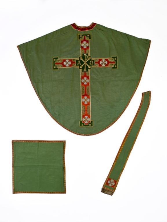 chasuble, étole, voile de calice : ornement vert