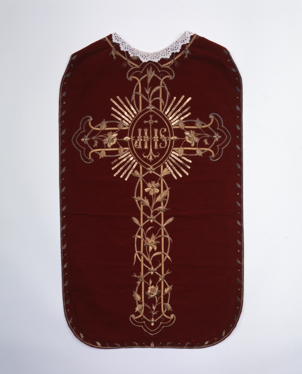 Chasuble rouge n° 4