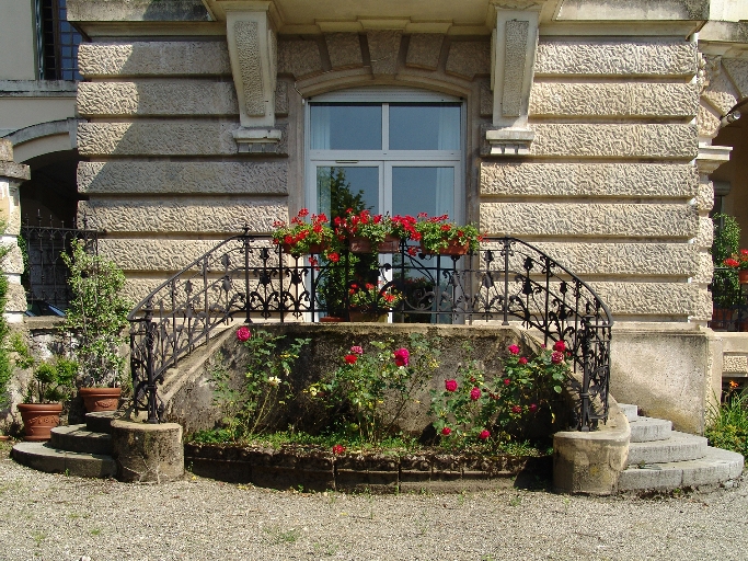 Hôtel de voyageurs, Hôtel Excelsior, actuellement immeuble, dit Résidence Beauregard