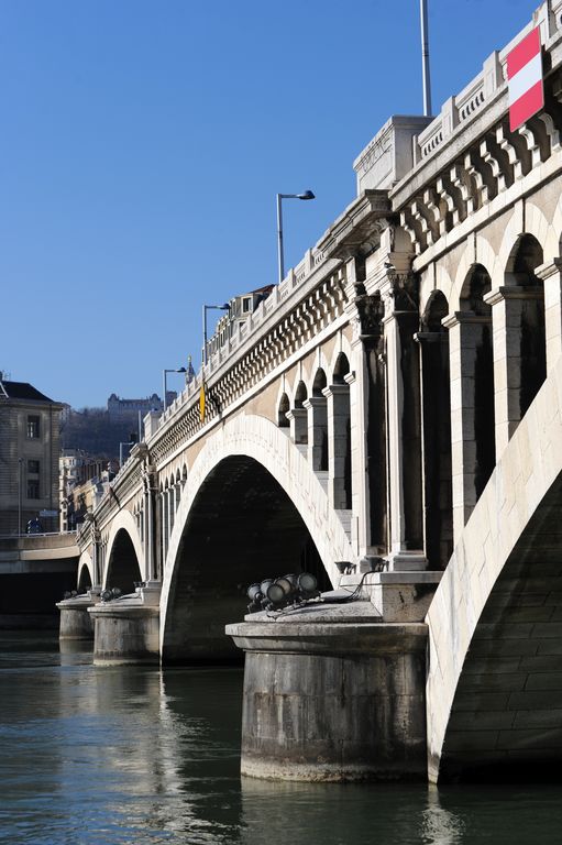 Pont de la Victoire, puis pont routier Wilson