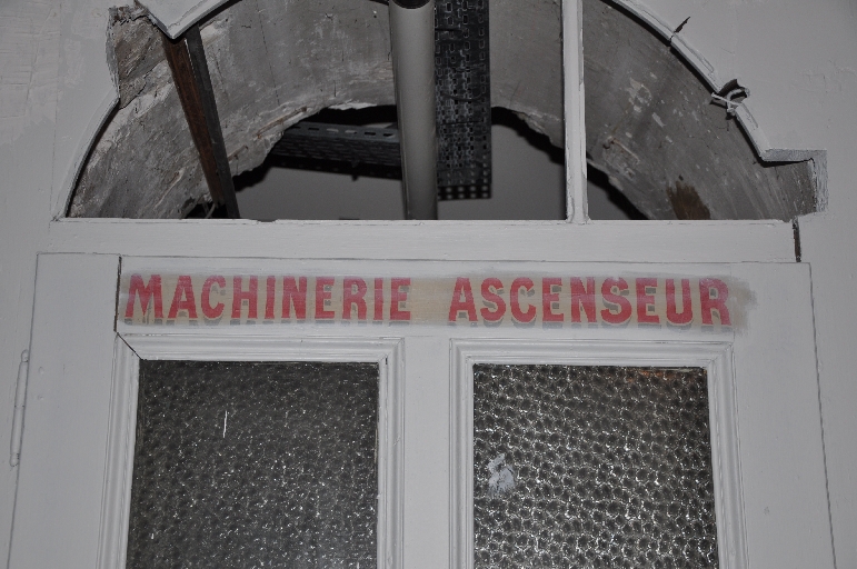Hôtel de voyageurs, Hôtel Splendide, actuellement immeuble, dit Résidence Le Splendide