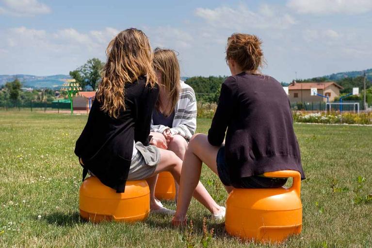Sculpture : Les Arbres de Matali, arbre n° 1 : Arbre à poufs