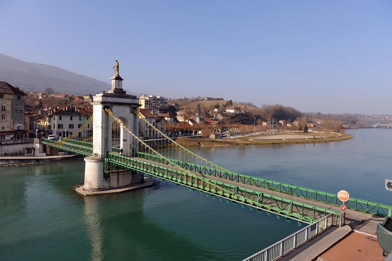 Pont routier dit pont suspendu de Seyssel ou pont de la Vierge noire