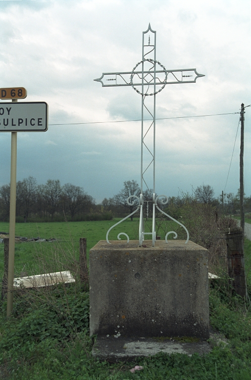 Les croix monumentales du canton de Boën et de la commune de Sail-sous-Couzan