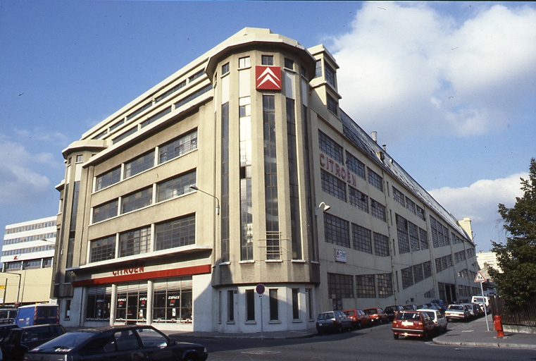 Vitriolerie Estienne et Jalabert puis garage de réparation automobile dite succursale Citroën, garage Citroën, actuellement bureaux de diverses sociétés, INSEEC école de commerce privée