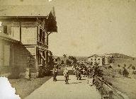 Terrasse du chalet-restaurant, vers 1895