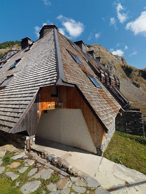 Immeuble dit résidence les Mélèzes