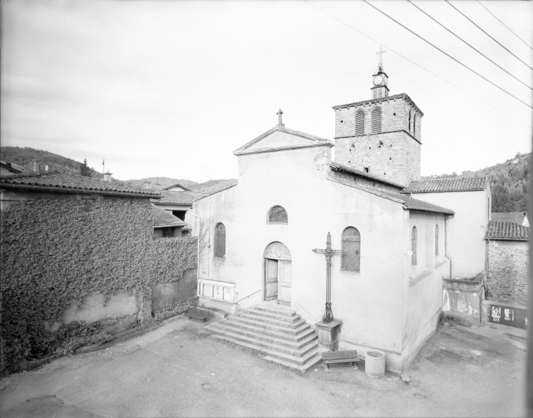 Eglise prieurale, actuellement église paroissiale Saint-André