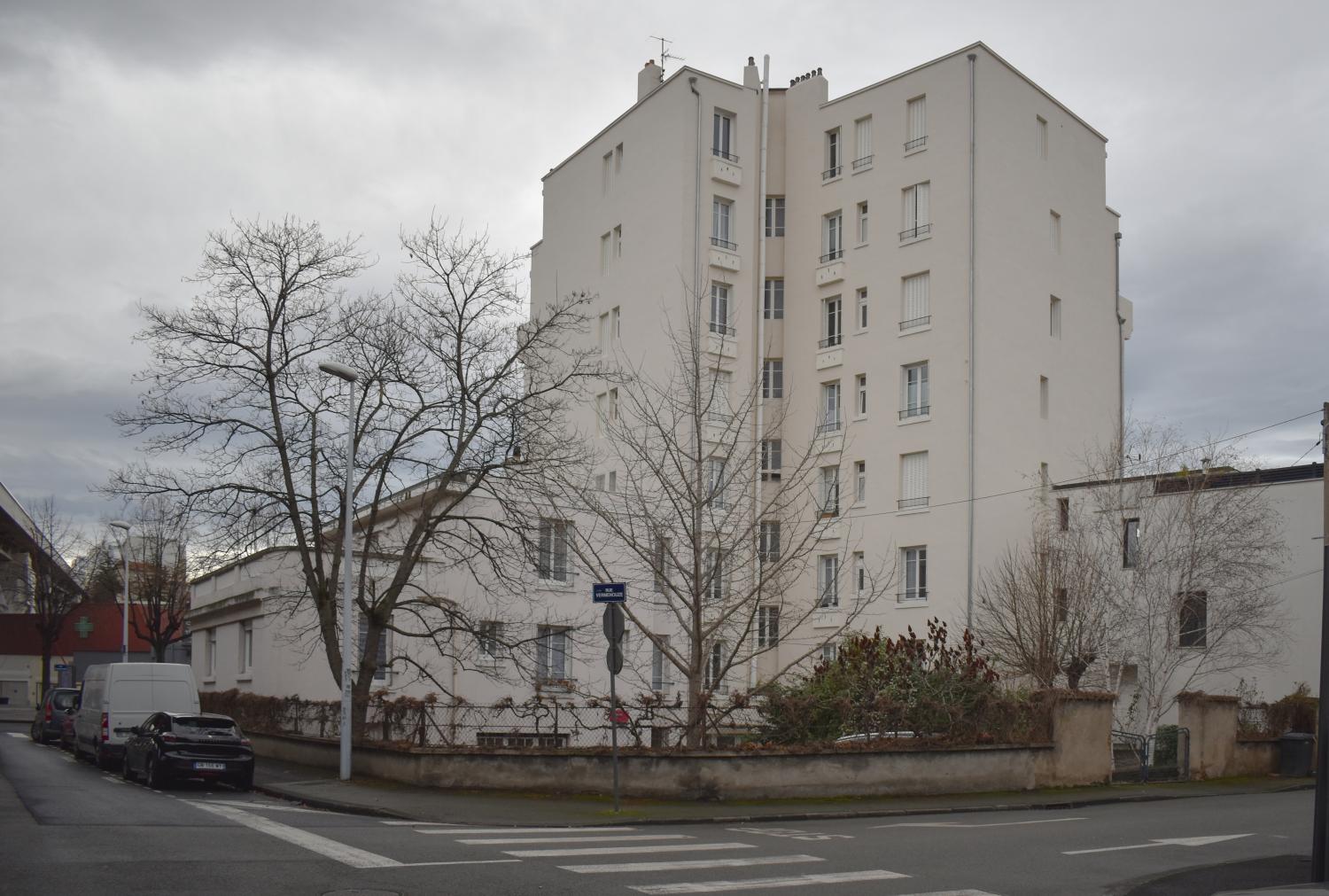 immeuble et maison