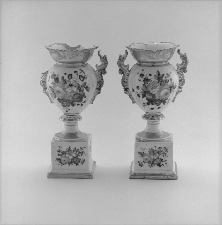 Ensemble de 2 vases d'autel (n°2)