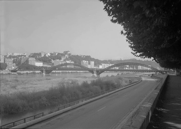 Pont routier de la Boucle, puis pont routier Winston-Churchill (détruit)