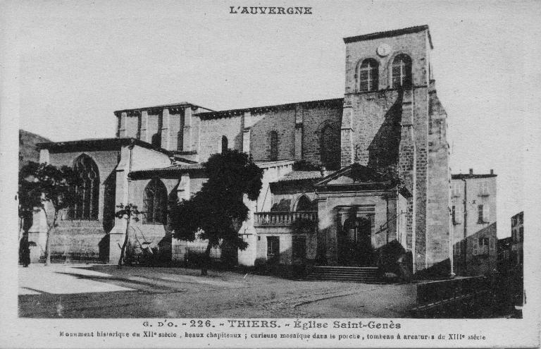 Place Saint-Genès ou place du Palais