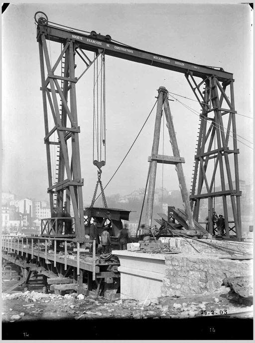 Pont routier de la Boucle, puis pont routier Winston-Churchill (détruit)