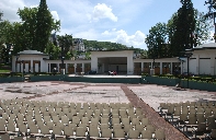 Kiosques et amphithéâtre, dit Promenoir des Sources, puis théâtre de verdure