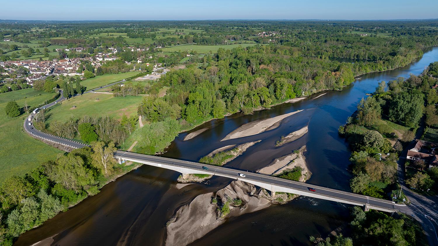 Le pont du Veurdre