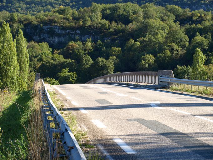 Pont routier de Cuchet